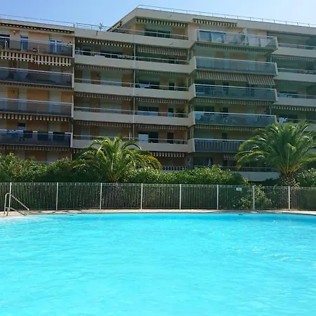 Plage, Entier , Piscine,parking,plage A 200m Apartment *