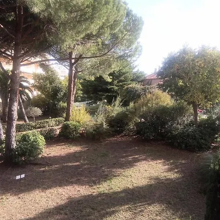 Plage, Entier , Piscine,parking,plage à 200m